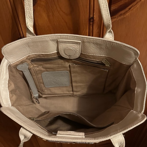 Brighton Tan and Cream Woven Tote - Picture 4 of 10